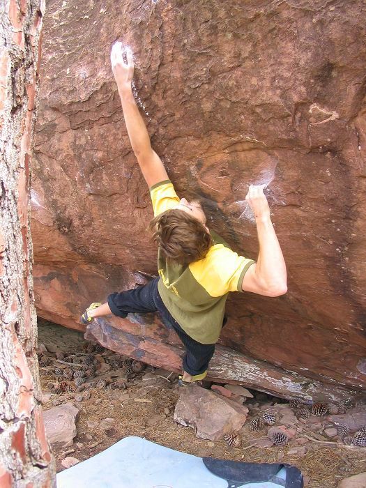 Seb Hot se tord au secteur Techos