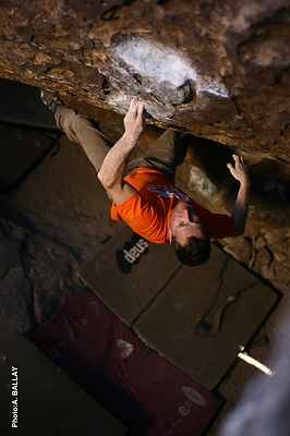 Rackam dans « Chbalanke », 8a, à Hueco Tanks (USA)