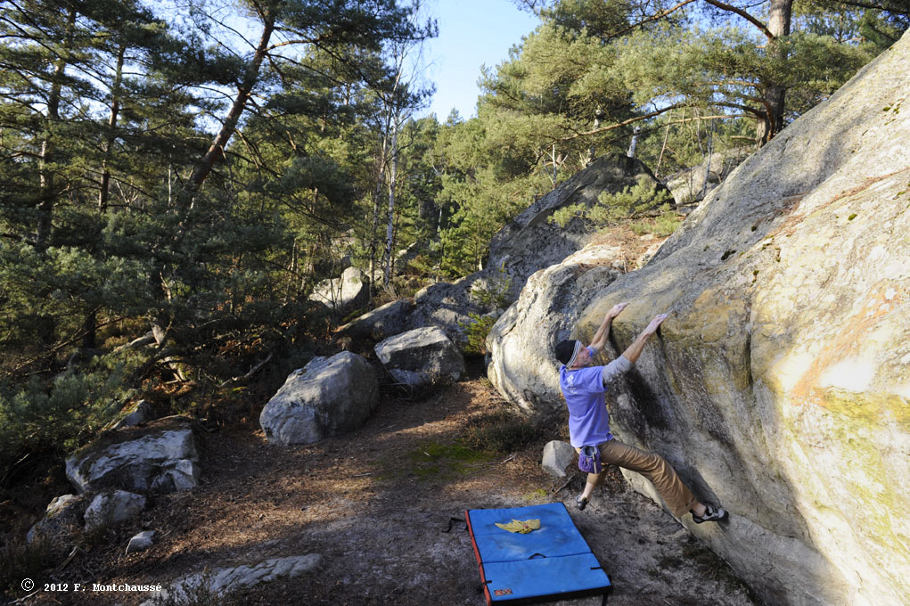 escalade,bloc,font,bleau,jo,montchaussé